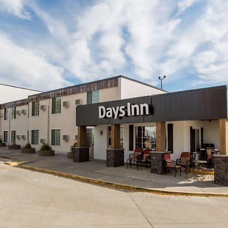 Days Inn By Wyndham Pierre Exterior photo